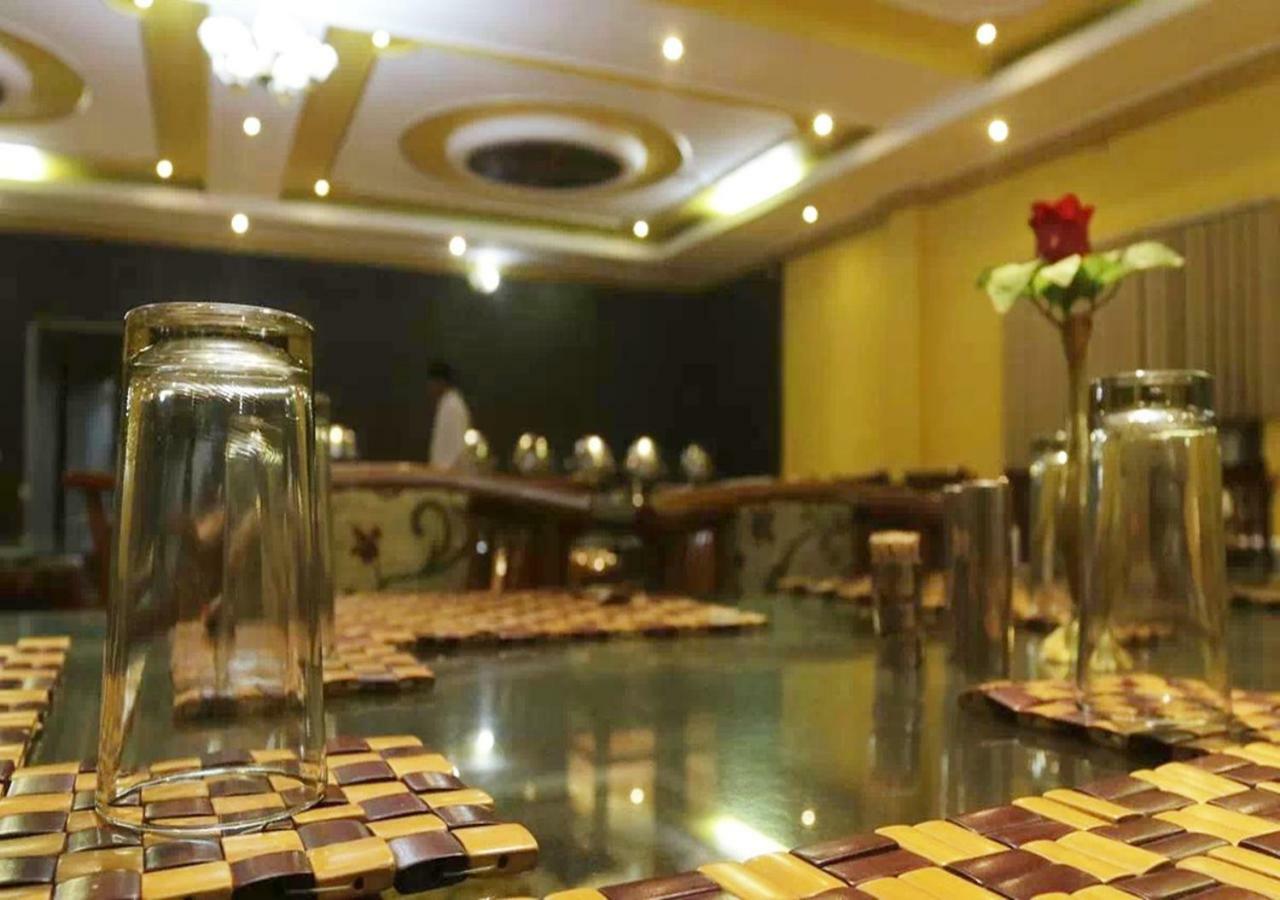Hotel Tokyo Vihar Bodh Gaya Luaran gambar