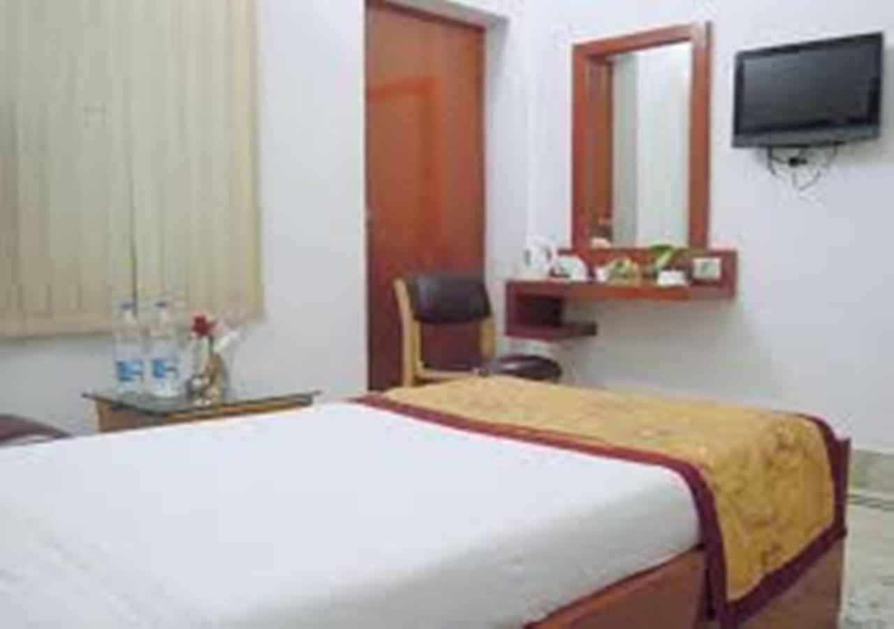 Hotel Tokyo Vihar Bodh Gaya Luaran gambar